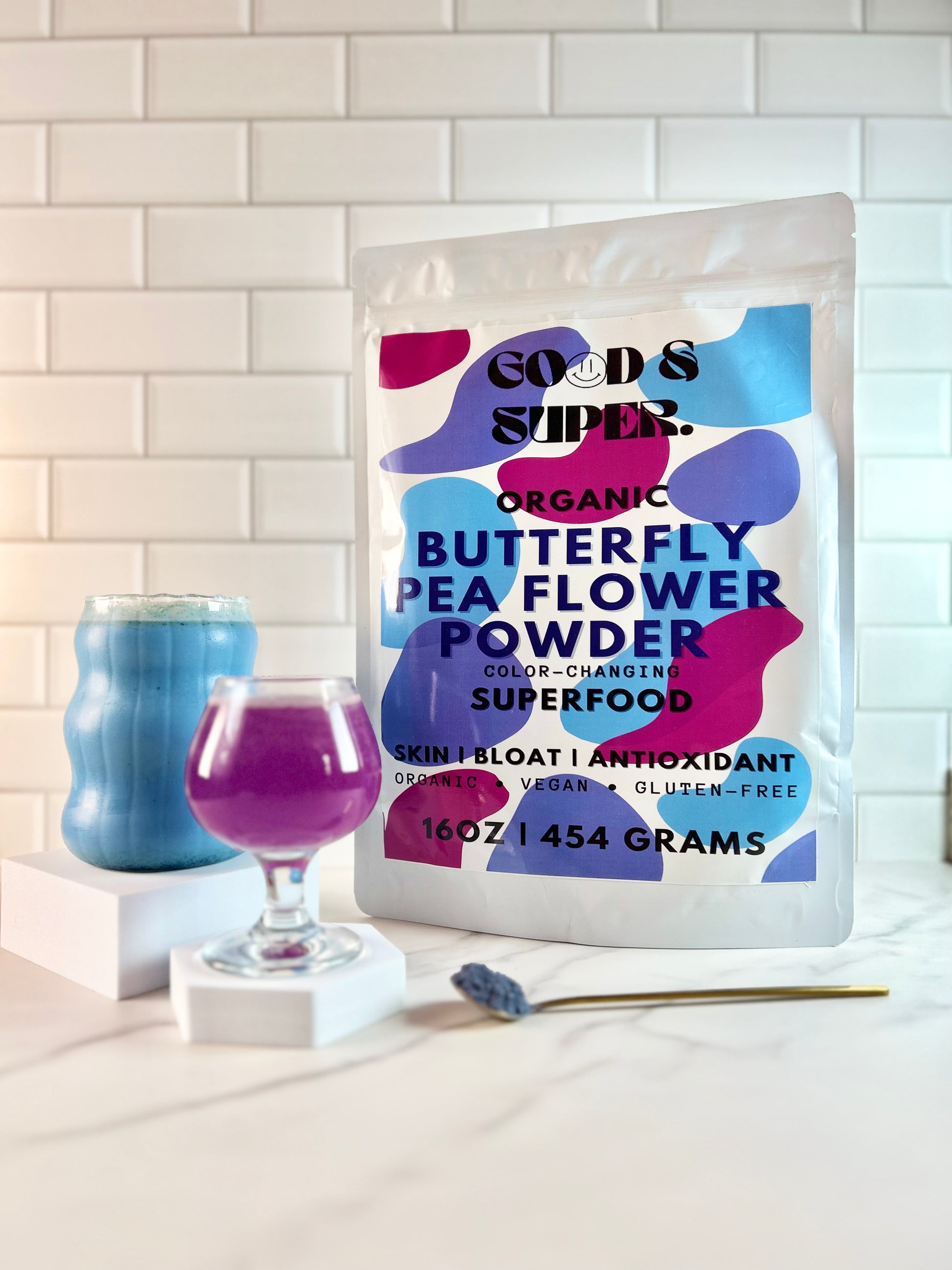 Organic butterfly pea flower powder . Also known as blue matcha . Beautiful blue color and turns purple when lemon or a low ph ingredient is added